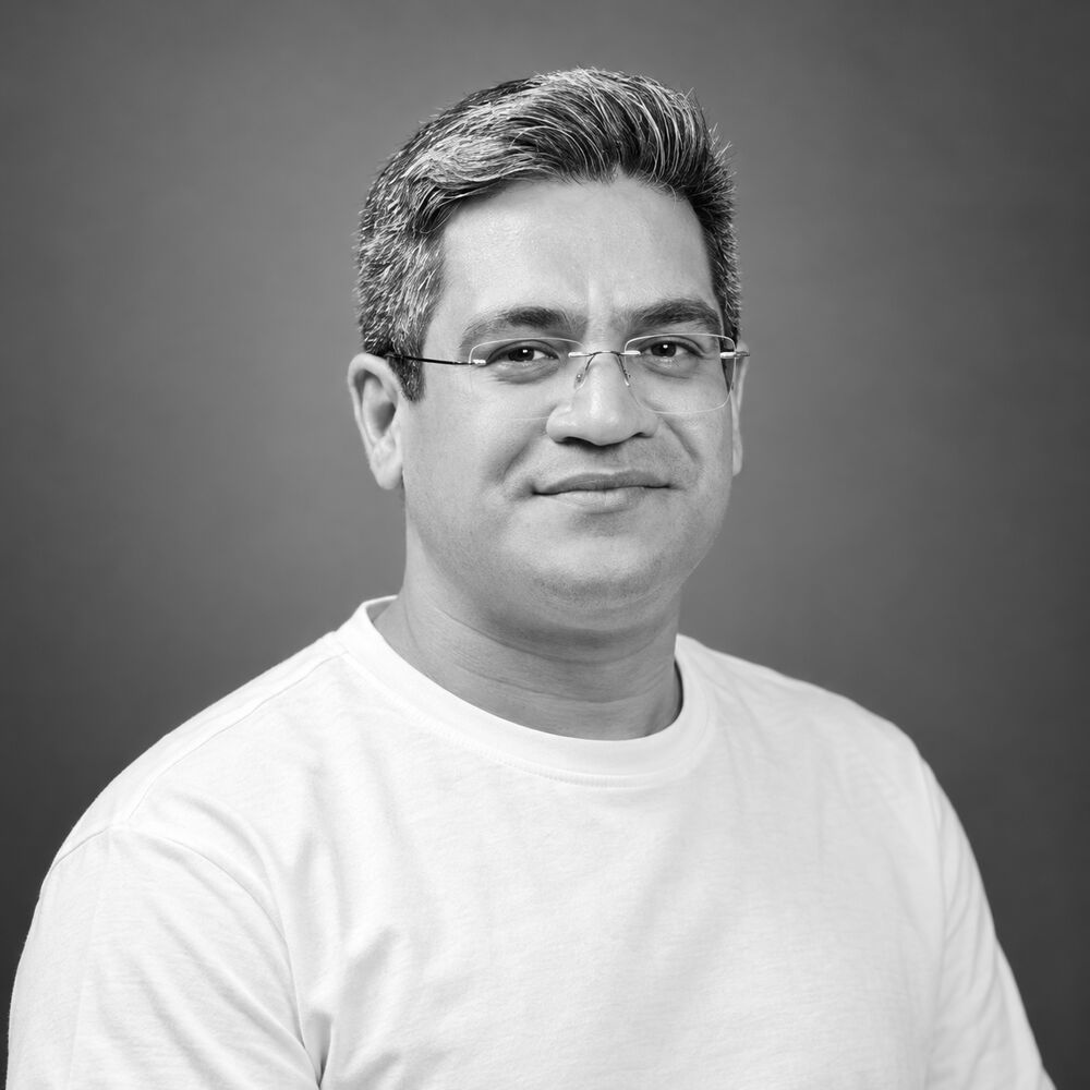 Portrait of Hadi Ahmadi